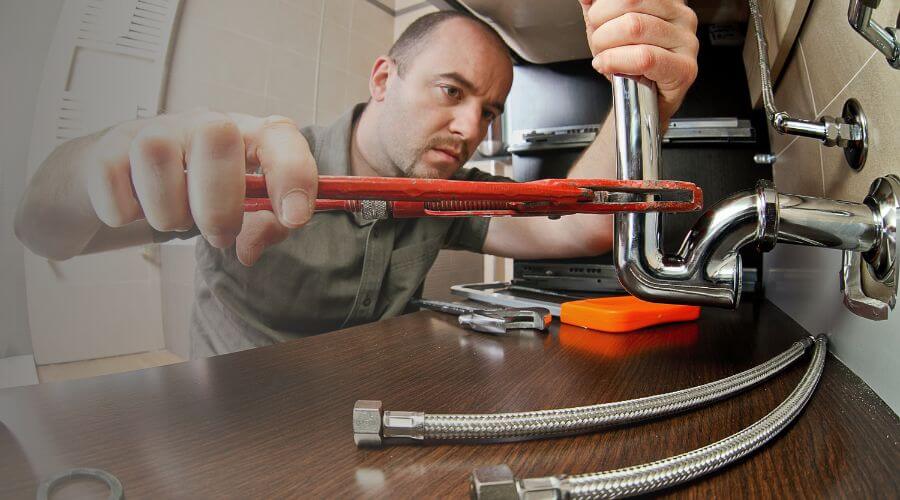 Professional septic tank pumping in Gower, MO